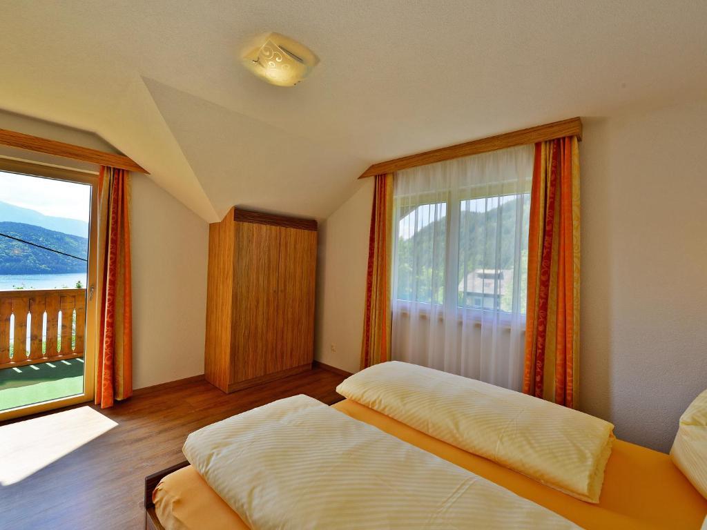 Frühstückspension Götzfried-Hof Millstatt Habitación foto
