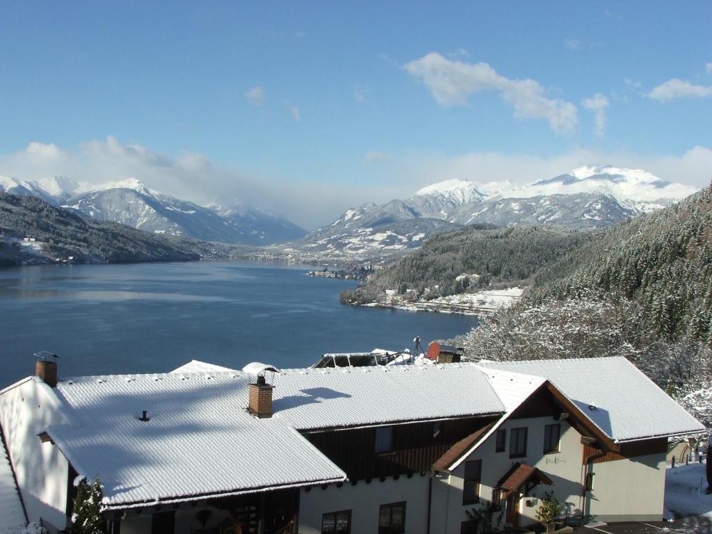 Frühstückspension Götzfried-Hof Millstatt Exterior foto